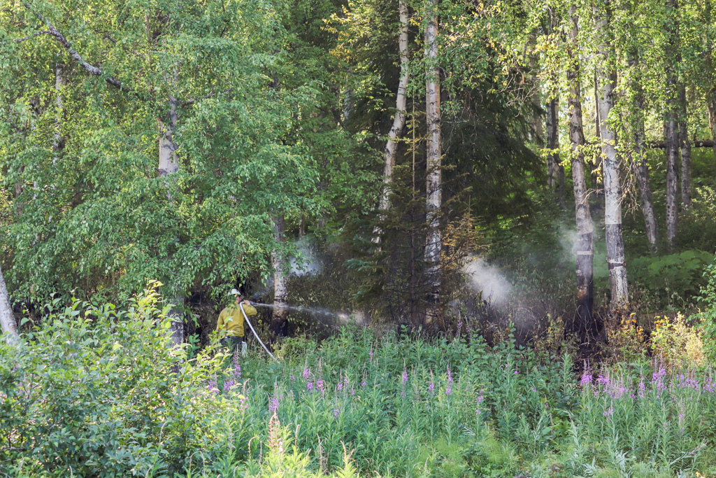 Wildfire sparks up at Red Shirt Lake over Fourth of July weekend